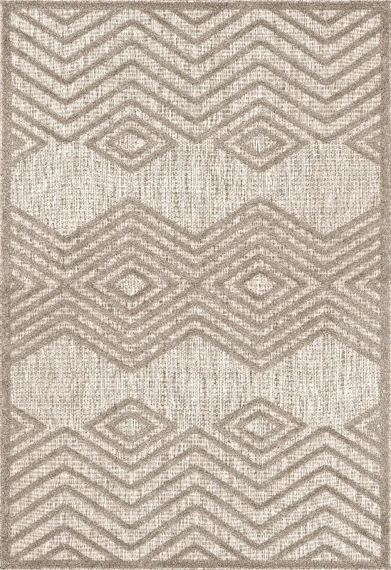 Carlissa Indoor/Outdoor Diamond Rug | Beige