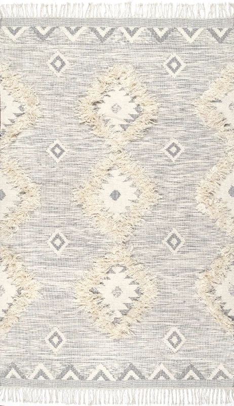 Shaggy Moroccan Lattice Fringe Rug | Light Grey