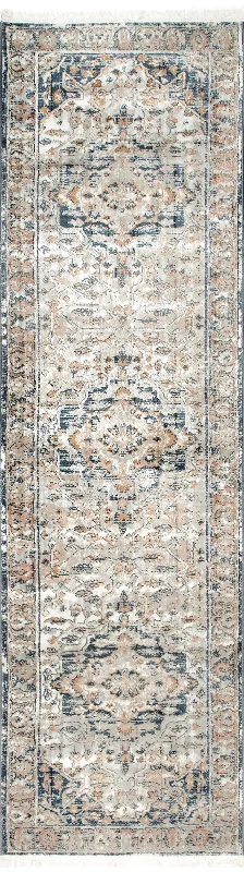 Winged Cartouche Rug | Grey