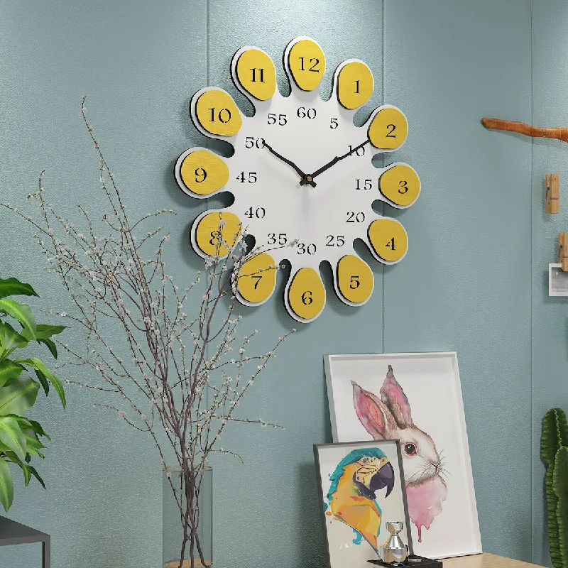 Creative Nordic Sunflower Style Wall Clock